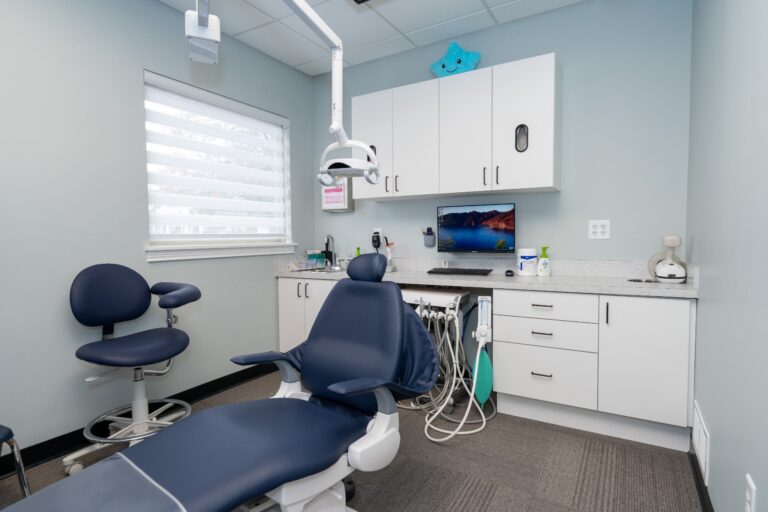 Dr. Skelton dental cabinetry by Cabinet Source